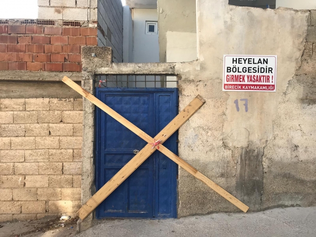 Şanlıurfa'da bir haftada ikinci heyelan: 13 ev boşaltıldı