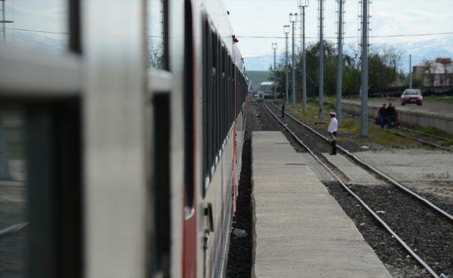 Turistik Doğu Ekspresi'nin ilk seferi bugün