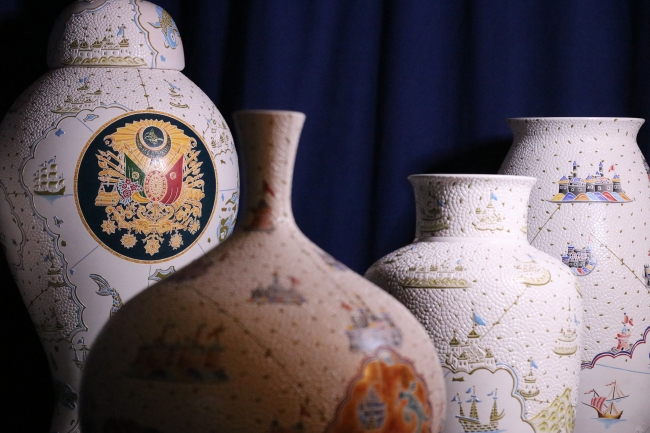 Ustasından çini sanatına "elmas" dokunuşlar