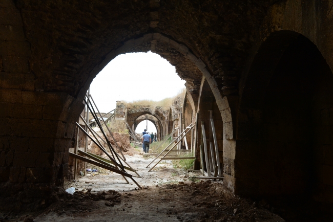 Asırlık kervansaray yeniden konuklarını ağırlayacak