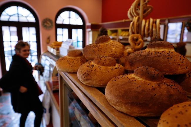 Saraybosna'nın bayrama özel ekmeği: Paklama