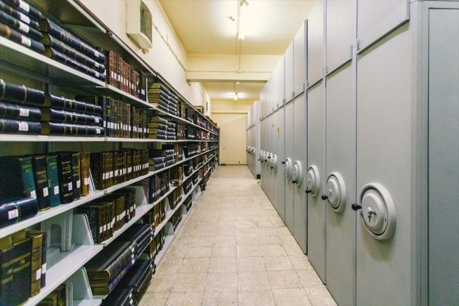 Binlerce özel eseri barındıran "Nadir Eserler Koleksiyonu"