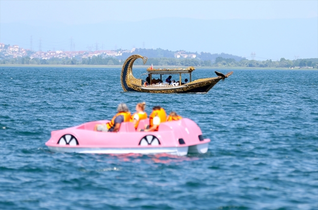 Ramazan Bayramı'nda Sapanca ve Karasu'da yoğunluk