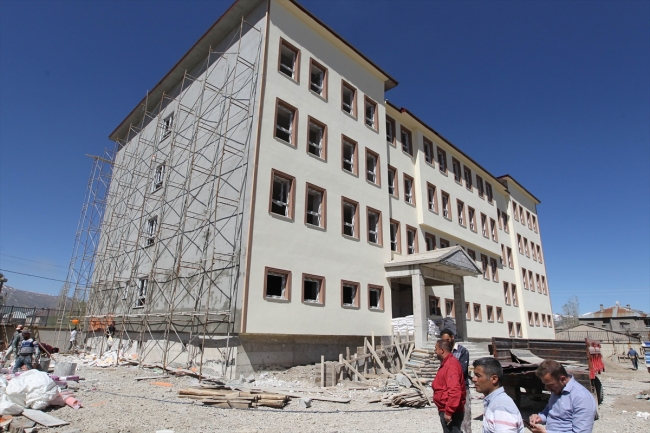 Terörün eğitime verdiği zararın izleri siliniyor