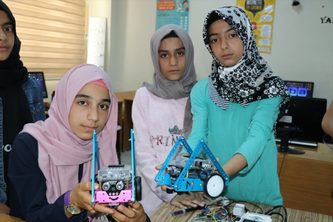 Kermesten elde ettikleri gelirle 5 proje hazırladılar