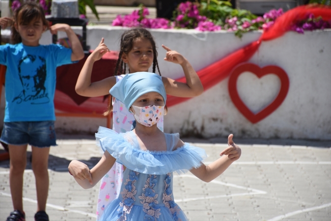 Kanser hastası küçük Elif Esma'ya moral etkinliği
