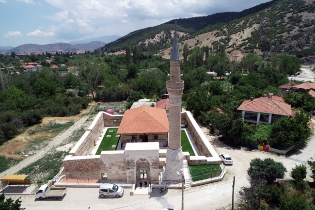 7 asırlık Alaaddin Camii'nin izleri gün yüzüne çıkarıldı