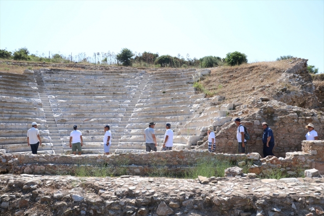 Yat turizminin gözdesi antik liman kenti Parion