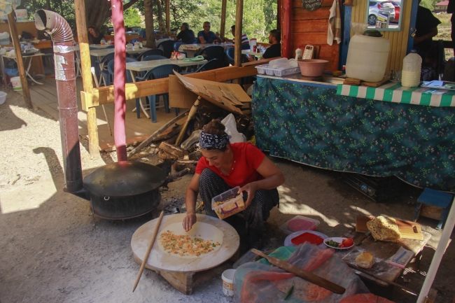 Munzur Gözeleri'ne turistlerin ilgi odağı