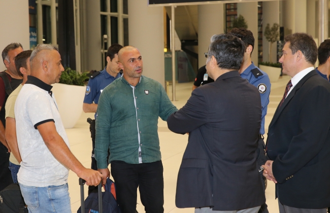 Libya'da alıkonulan Türkler İstanbul'da