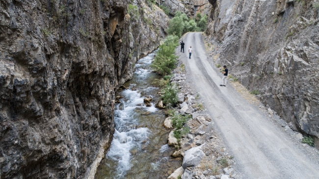 Beytüşşebap, doğal güzellikleriyle hayranlık uyandırıyor