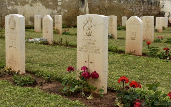 "İngiliz Mezarlığı"nda silinen izler Osmanlı arşivlerinde gün yüzüne çıktı