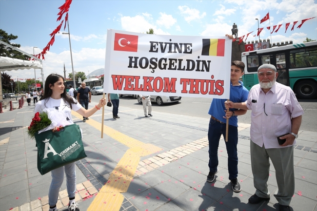 15 Temmuz şehitleri için 20 gün pedal çevirdi