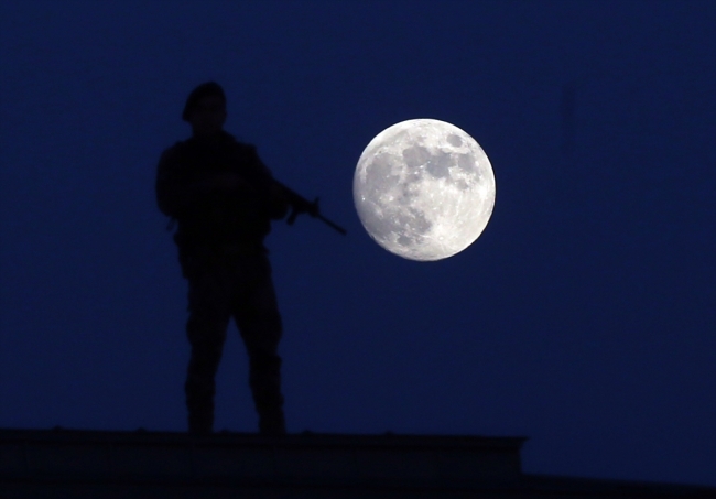 ''Parçalı Ay Tutulması'' gerçekleşti