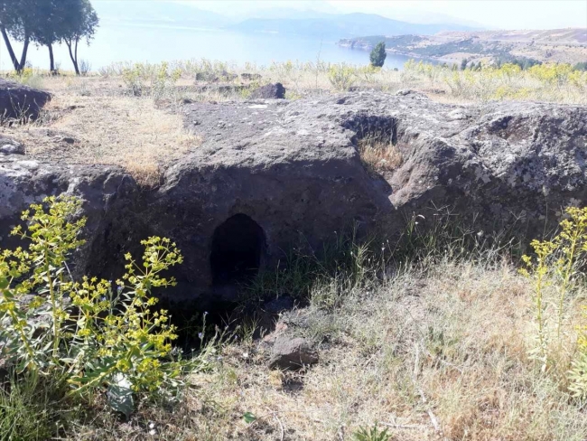 Tatvan Antik Kenti'nde bina kalıntıları bulundu