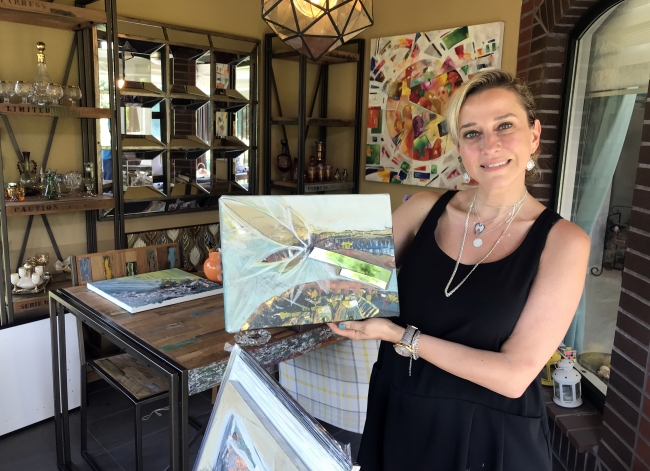 Hobi olarak başladığı resimde Almanya'da sergi açacak