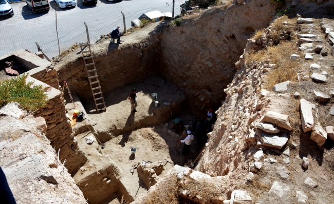 Arkeolojik kazılarla 5 bin yıllık tarih aydınlatılıyor