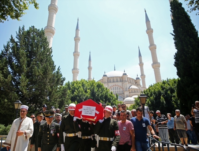Hakkari şehidi son yolculuğuna uğurlandı