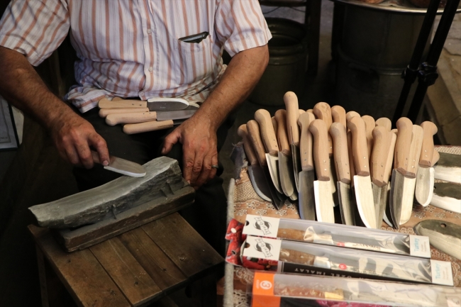 Ustalarının ismini markalarında yaşatıyorlar