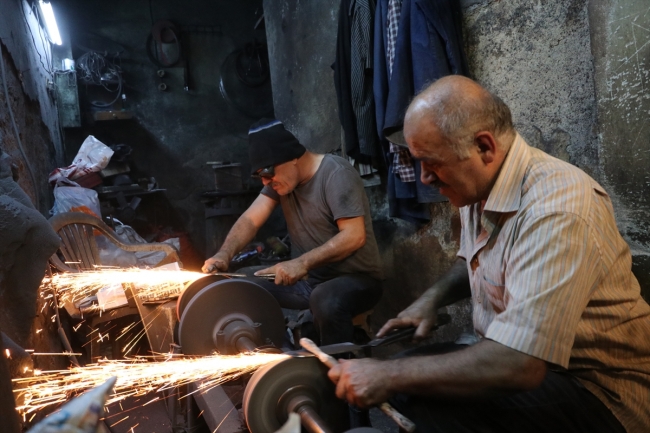 Ustalarının ismini markalarında yaşatıyorlar