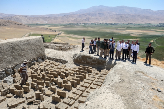 Çavuştepe Kalesi Urartu tarihine ışık tutuyor