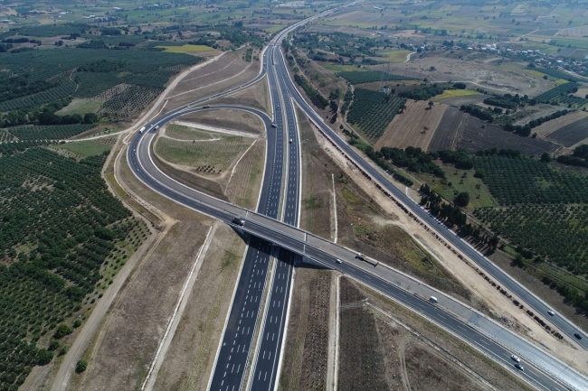 İstanbul-İzmir Otoyolu açıldı