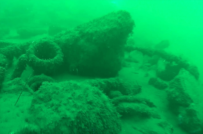 Marmara Depremi'nin izlerini su altında görüyorlar