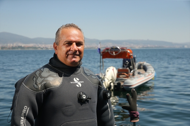 Marmara Depremi'nin izlerini su altında görüyorlar