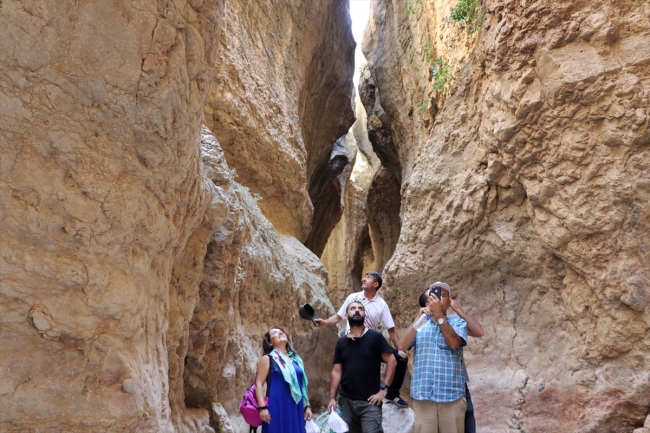 Fotoğraf tutkunlarının yeni adresi: Saklıkapı ve Karaleylek kanyonları
