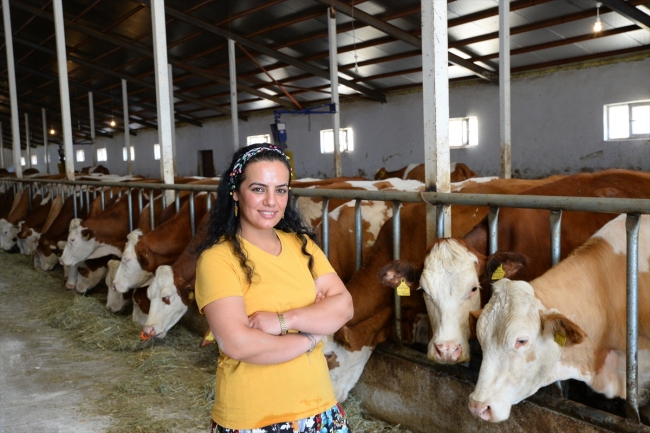 17 yıl sonra döndüğü köyünde süt tesisi kurdu