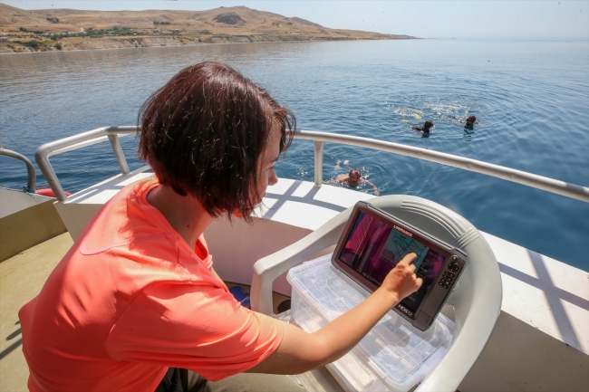 Van Gölü'nde Urartuların izleri aranıyor