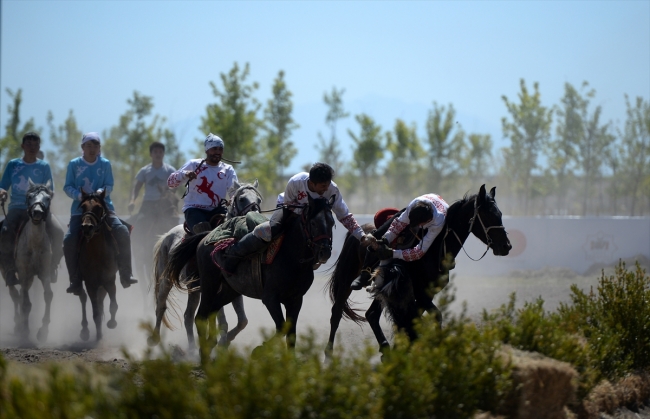 Malazgirt Zaferi etkinliklerine yoğun ilgi