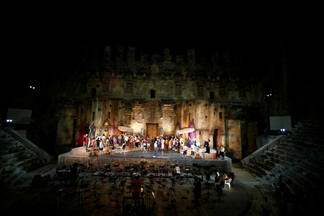 Aspendos Antik Tiyatrosu'nda opera ve bale heyecanı