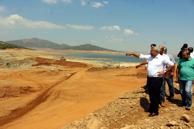 Reyhanlı ve Tahtaköprü barajları yıl sonunda bitecek
