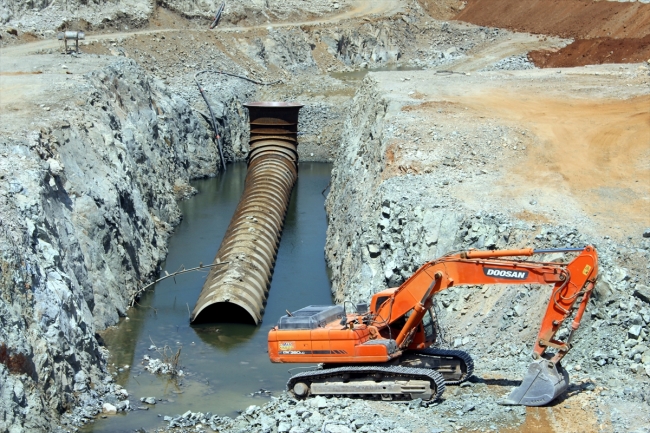 Reyhanlı ve Tahtaköprü barajları yıl sonunda bitecek