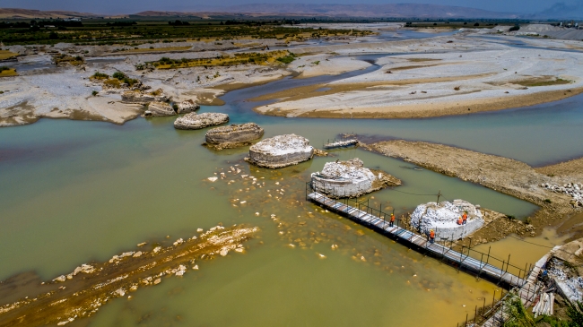 İki bin yıllık köprü yeniden ayağa kaldırılıyor