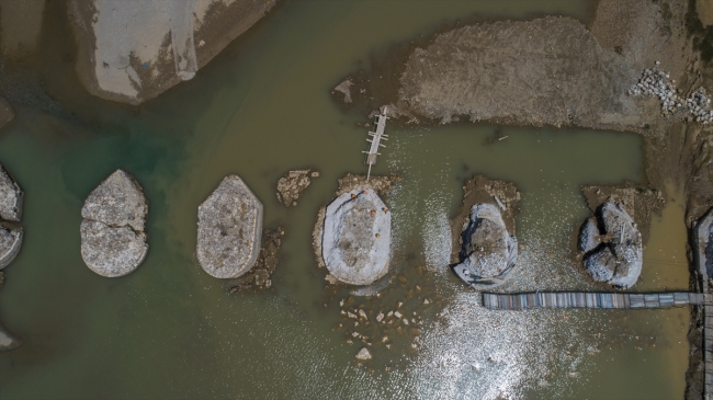 İki bin yıllık köprü yeniden ayağa kaldırılıyor