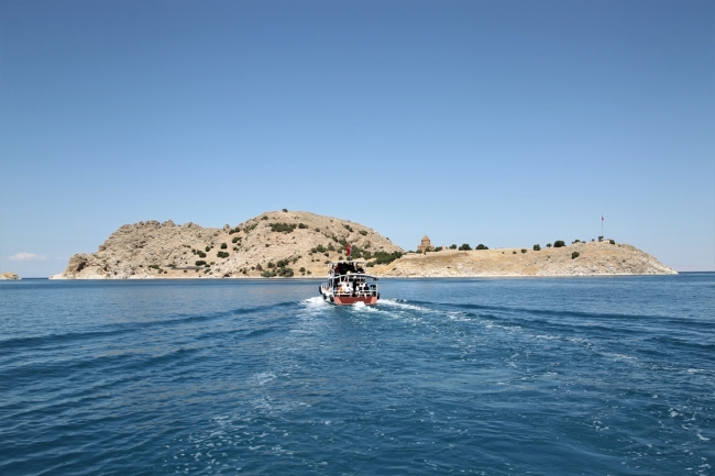 Akdamar Kilisesi 7'nci ayine hazır