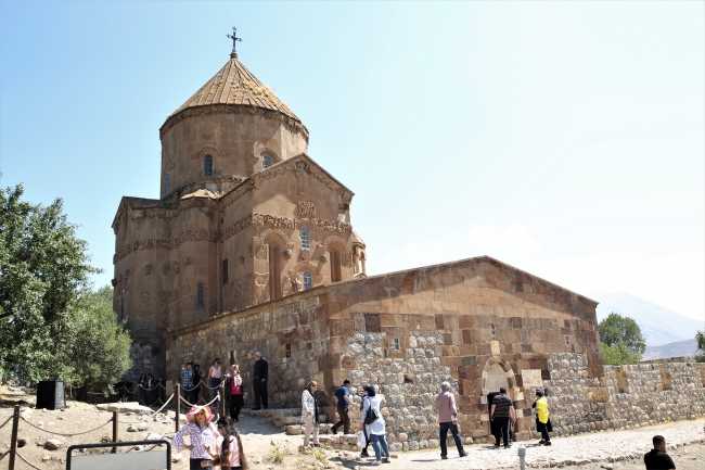 Akdamar Kilisesi 7'nci ayine hazır