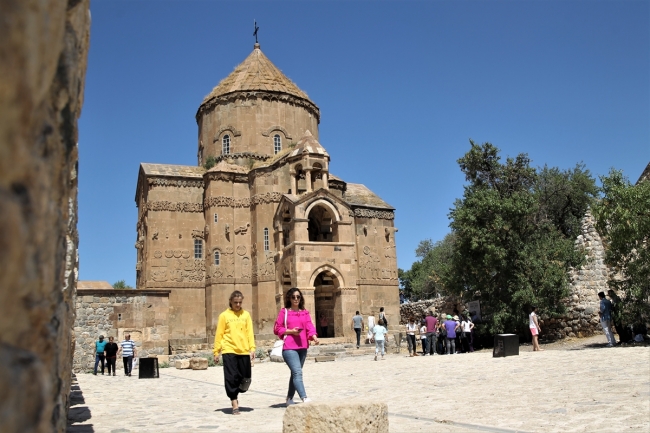 Akdamar Kilisesi 7'nci ayine hazır