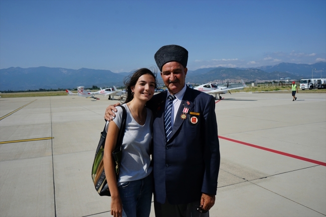 Edremit’te gaziler ve çocuklar gökyüzüyle buluştu