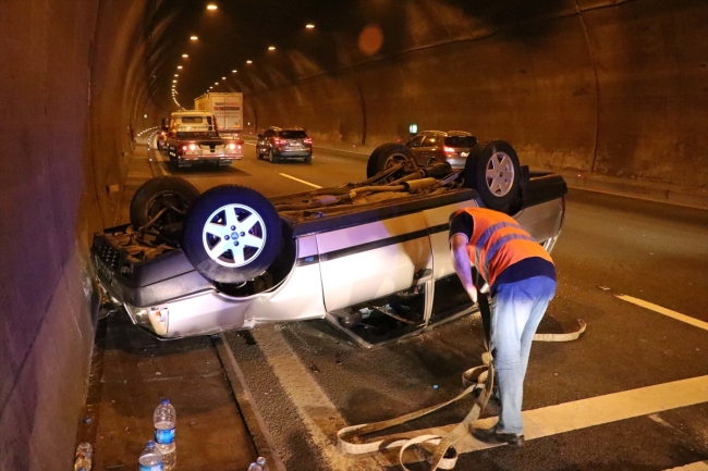 Bolu Dağı Tüneli'nde trafik kazası: 2 yaralı