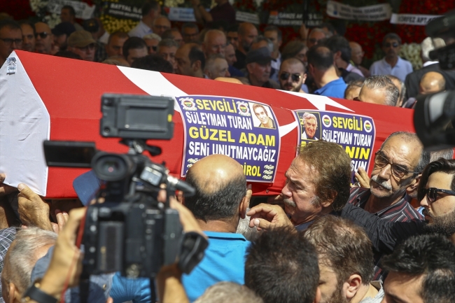 Usta oyuncu Süleyman Turan son yolculuğuna uğurlandı