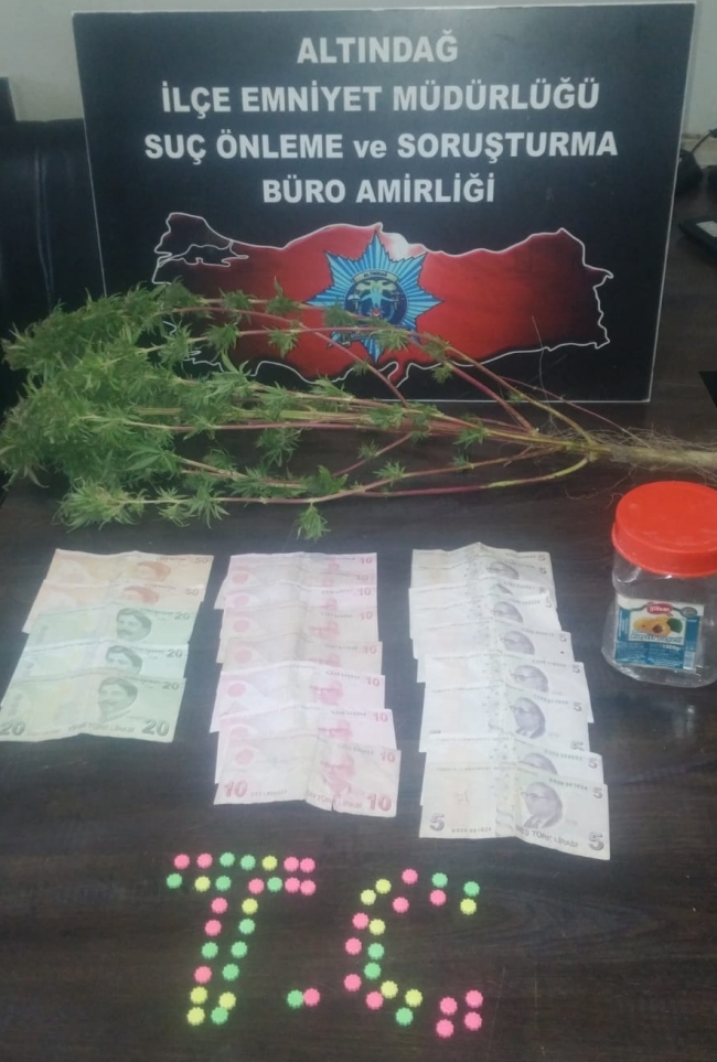 Başkentte zehir tacirlerine operasyon: 4 gözaltı