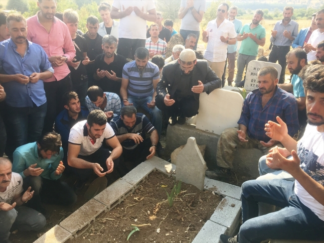 Şehit güvenlik korucusu son yolculuğuna uğurlandı