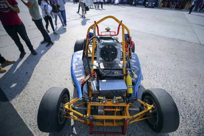 Yerli ve milli otomobiller ile otonom sistemler TEKNOFEST'te