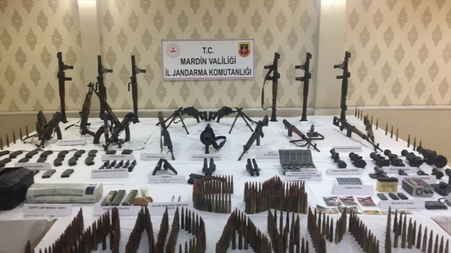 Mardin'deki operasyonda PKK'nın 20 yıllık saldırı arşivi ele geçirildi