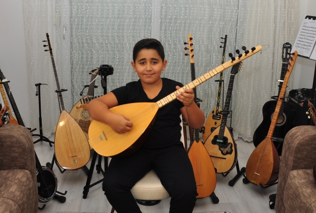 Küçük Eren'in on parmağında on marifet