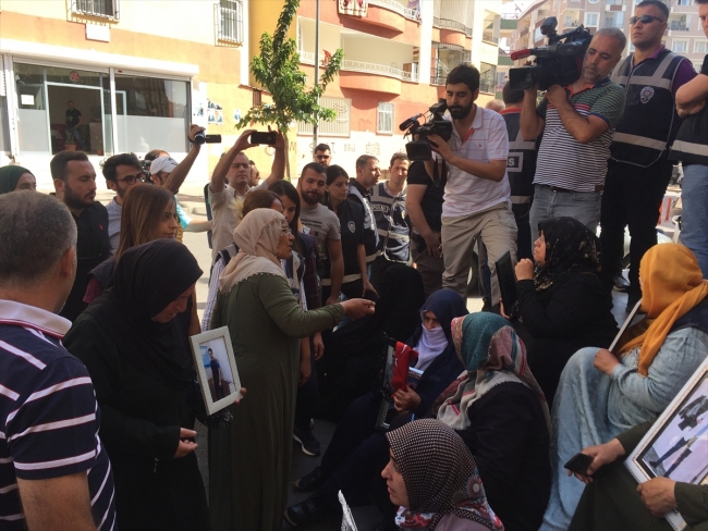 HDP'lilerin Diyarbakır annelerine tehdidi gerginliğe neden oldu