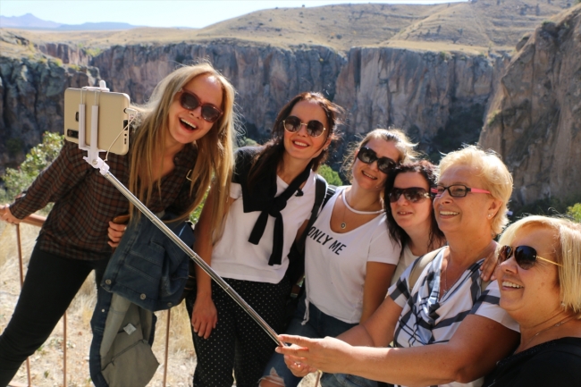 Ihlara Vadisi'nde ziyaretçi yoğunluğu